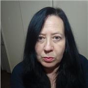 Laureata in Lettere e Filosofia vecchio ordinamento,impartisce lezioni a studenti di scuole di ogni ordine e grado per le seguenti materie:Italiano,Latino,Greco,Francese,Inglese,Storia e perienza maturata presso istituti privati e statali e nelle commissi